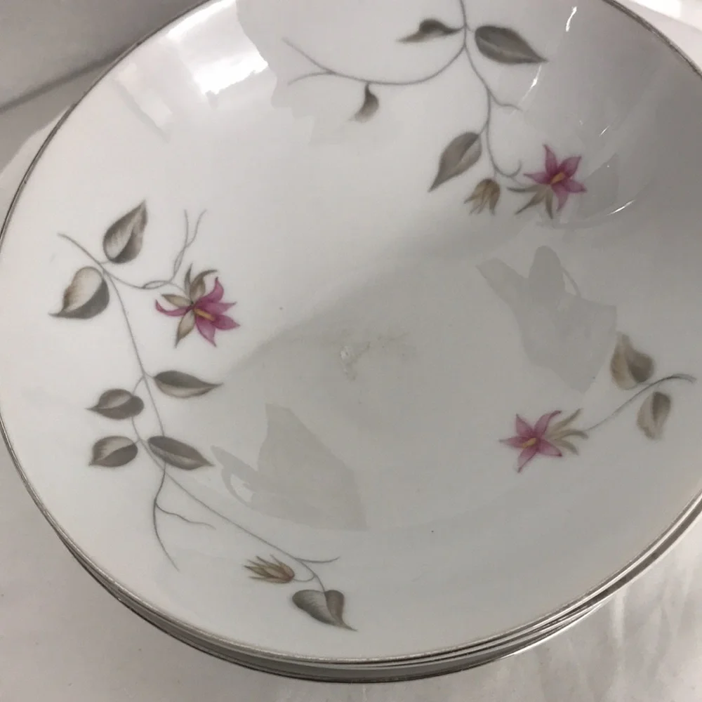 Mikasa Fine China from Yamaha, Japan Antique Floral bowls - Picture 3 of 7